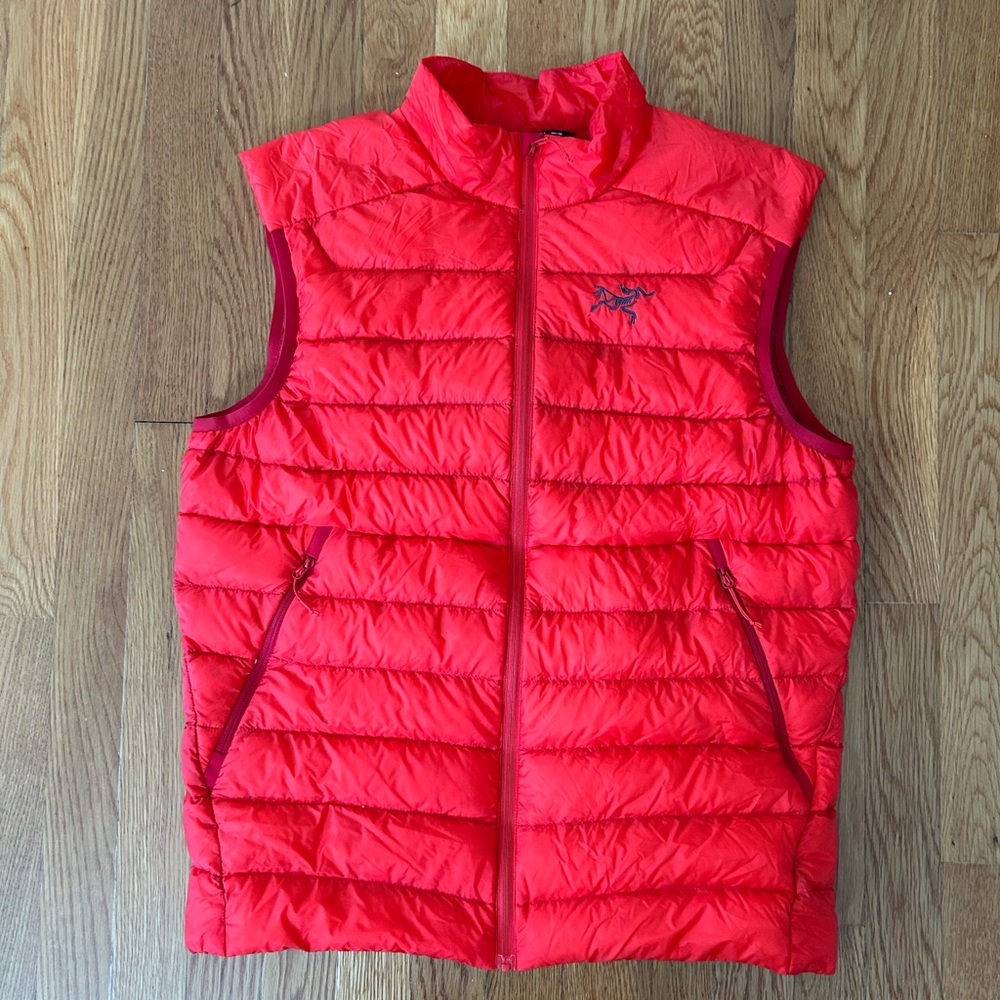 Arc'teryx Men's Red Puffer Vest